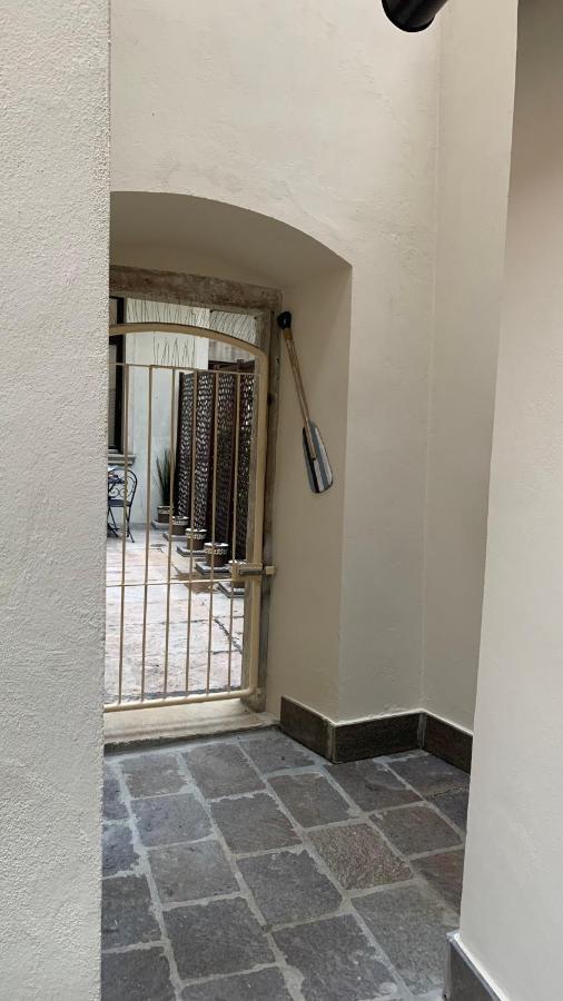 Casa Riva - Bilocale In Centro Storico公寓 外观 照片